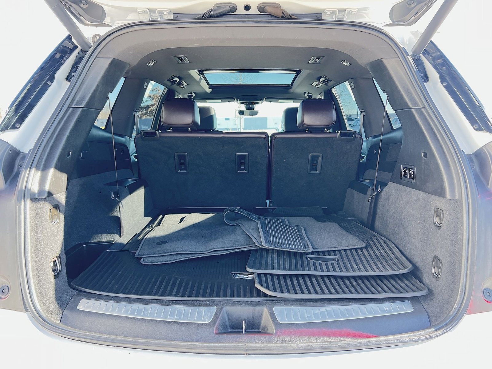 Used 2020 Cadillac XT6 Premium Luxury image 26