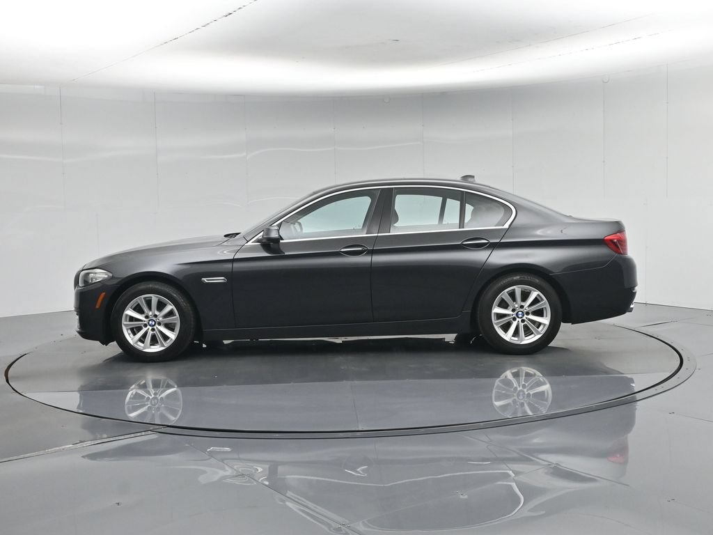 Used 2016 BMW 528i Sedan RWD image 31