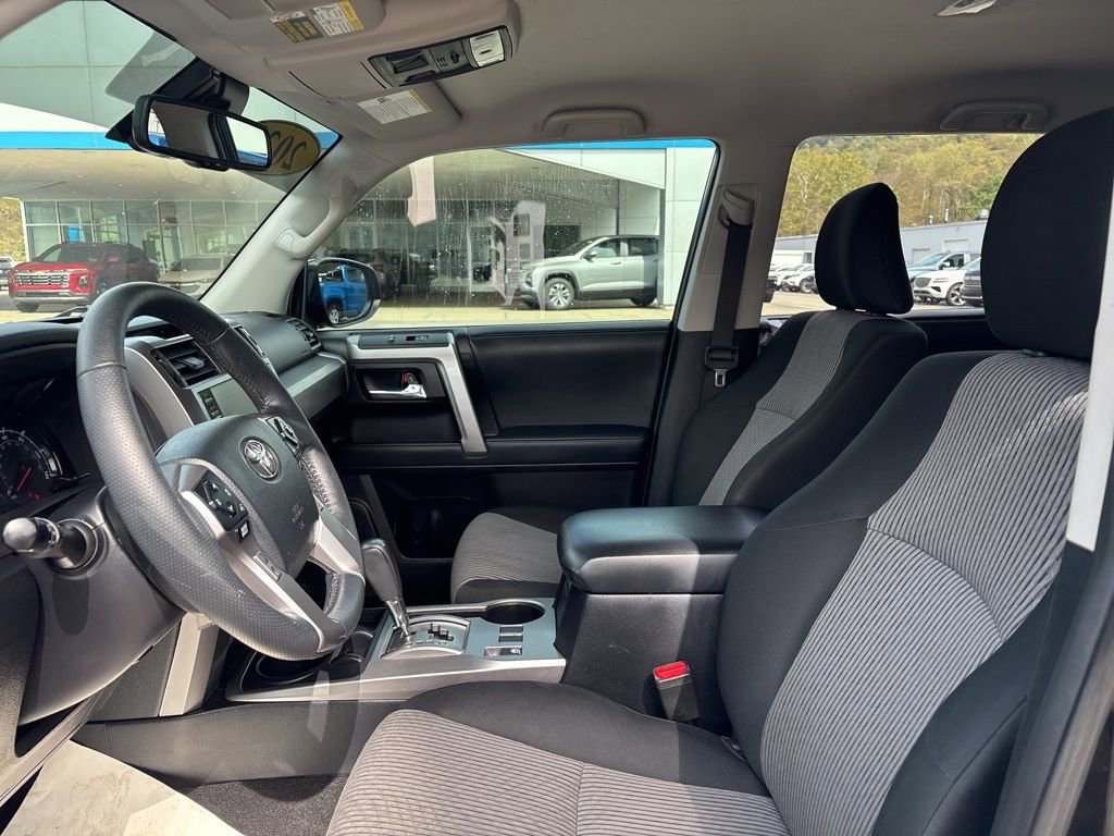 Used 2021 Toyota 4Runner SR5 image 10