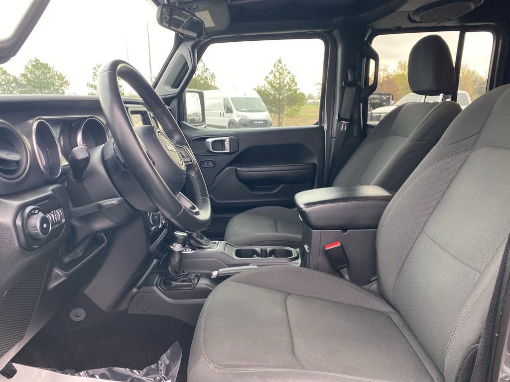 Used 2022 Jeep Wrangler Unlimited Sport image 11