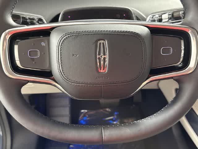 New 2026 Lincoln Nautilus Premier AWD/4WD image 11
