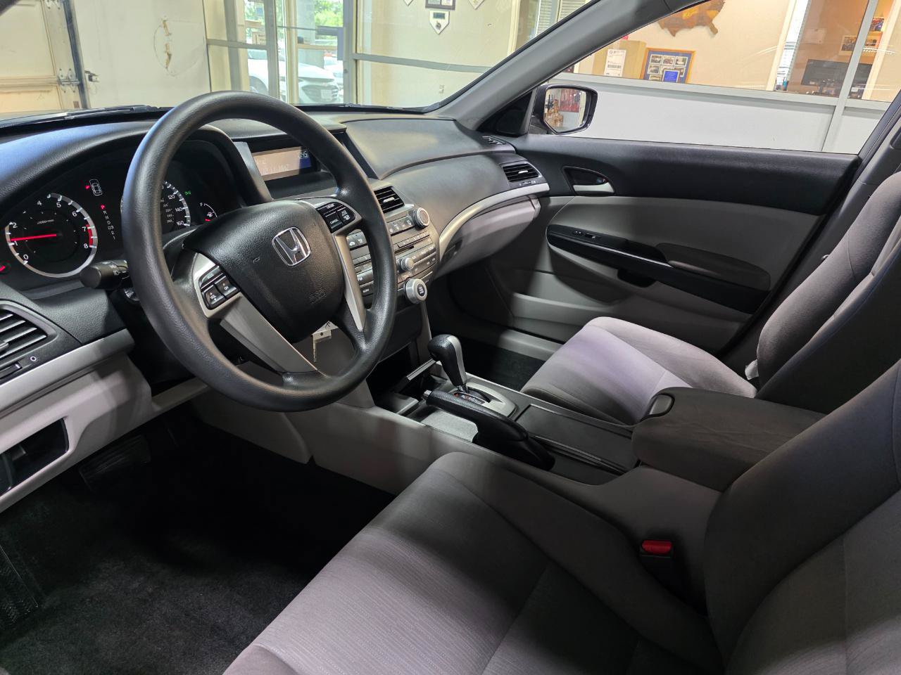 Used 2011 Honda Accord LX-P image 16