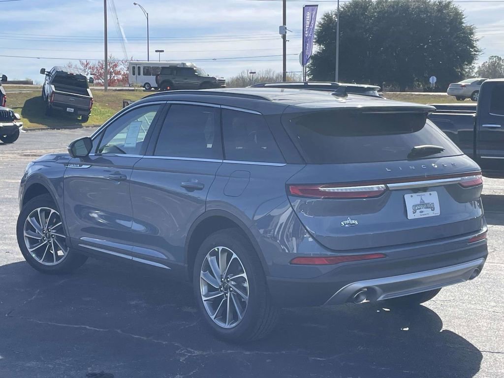 New 2026 Lincoln Corsair Premiere image 5