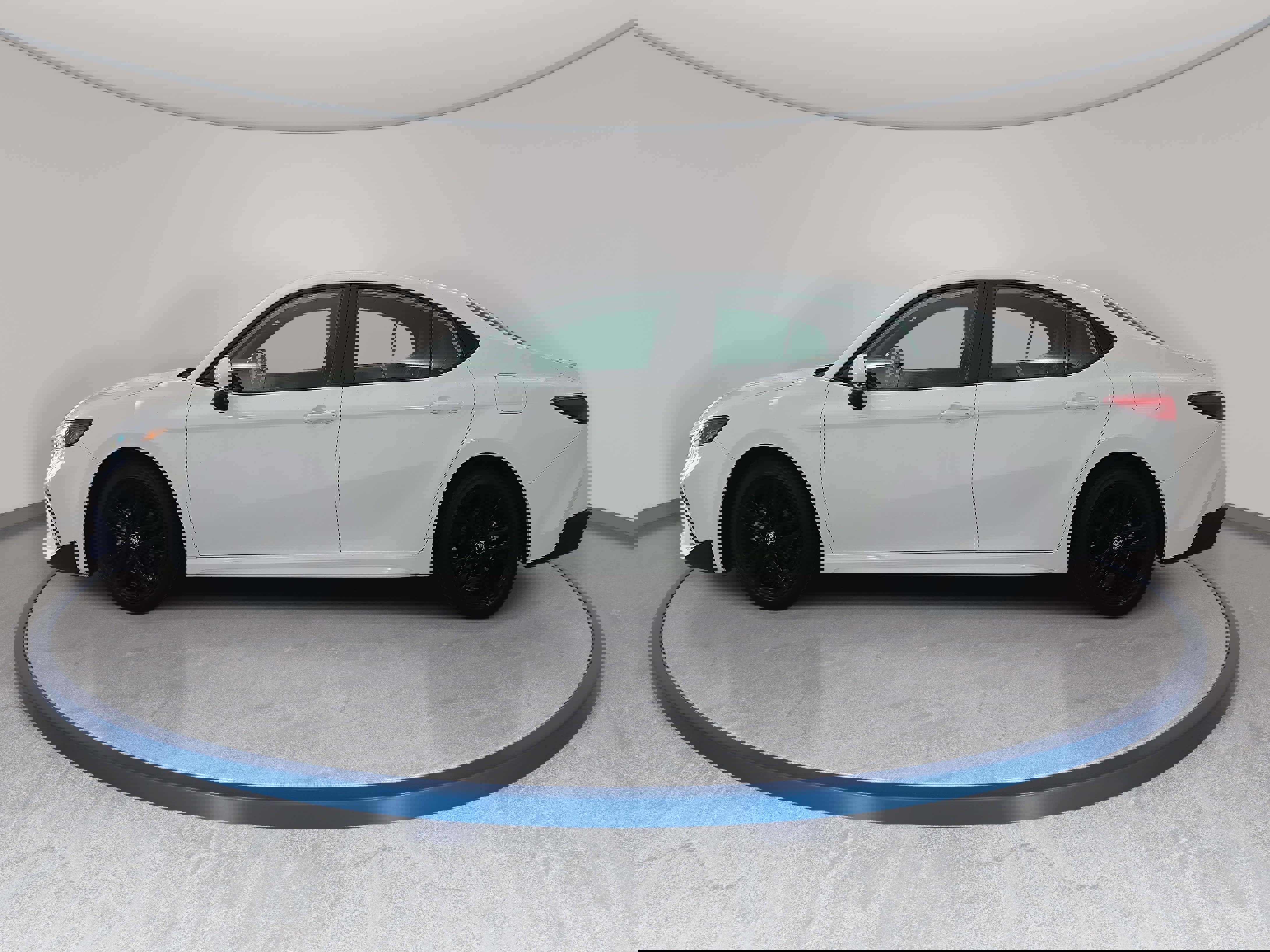 Used 2025 Toyota Camry SE w/ Convenience Package FWD image 8