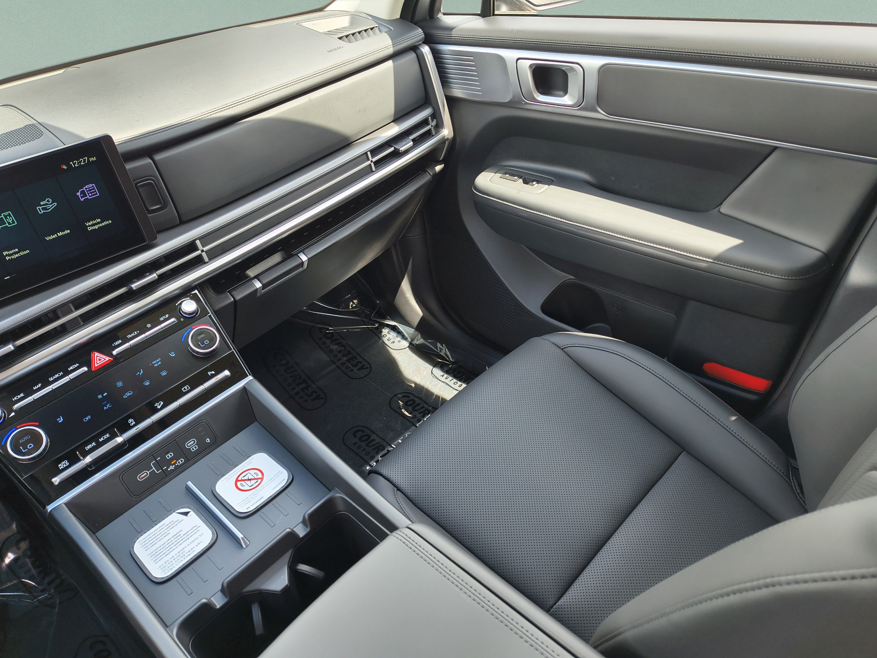 New 2027 Hyundai Santa Fe SEL FWD image 14