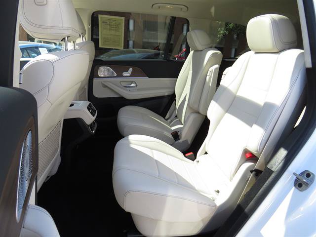 Used 2025 Mercedes-Benz GLS 450 4MATIC image 21