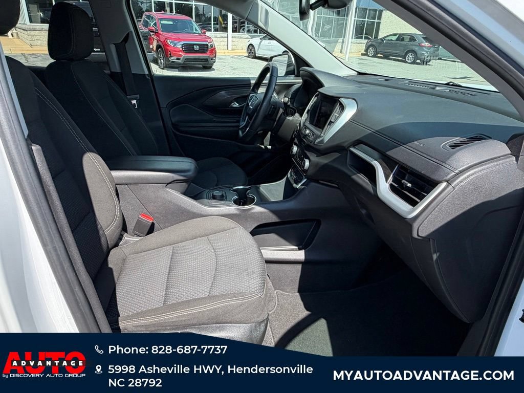 Used 2024 GMC Terrain SLE AWD/4WD image 28