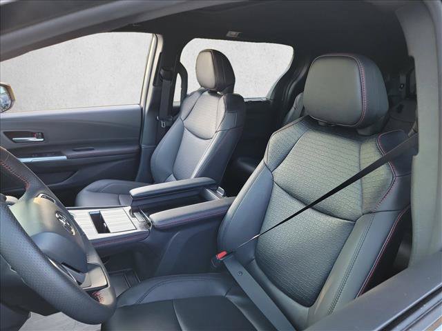 Used 2026 Toyota Sienna XSE FWD image 13