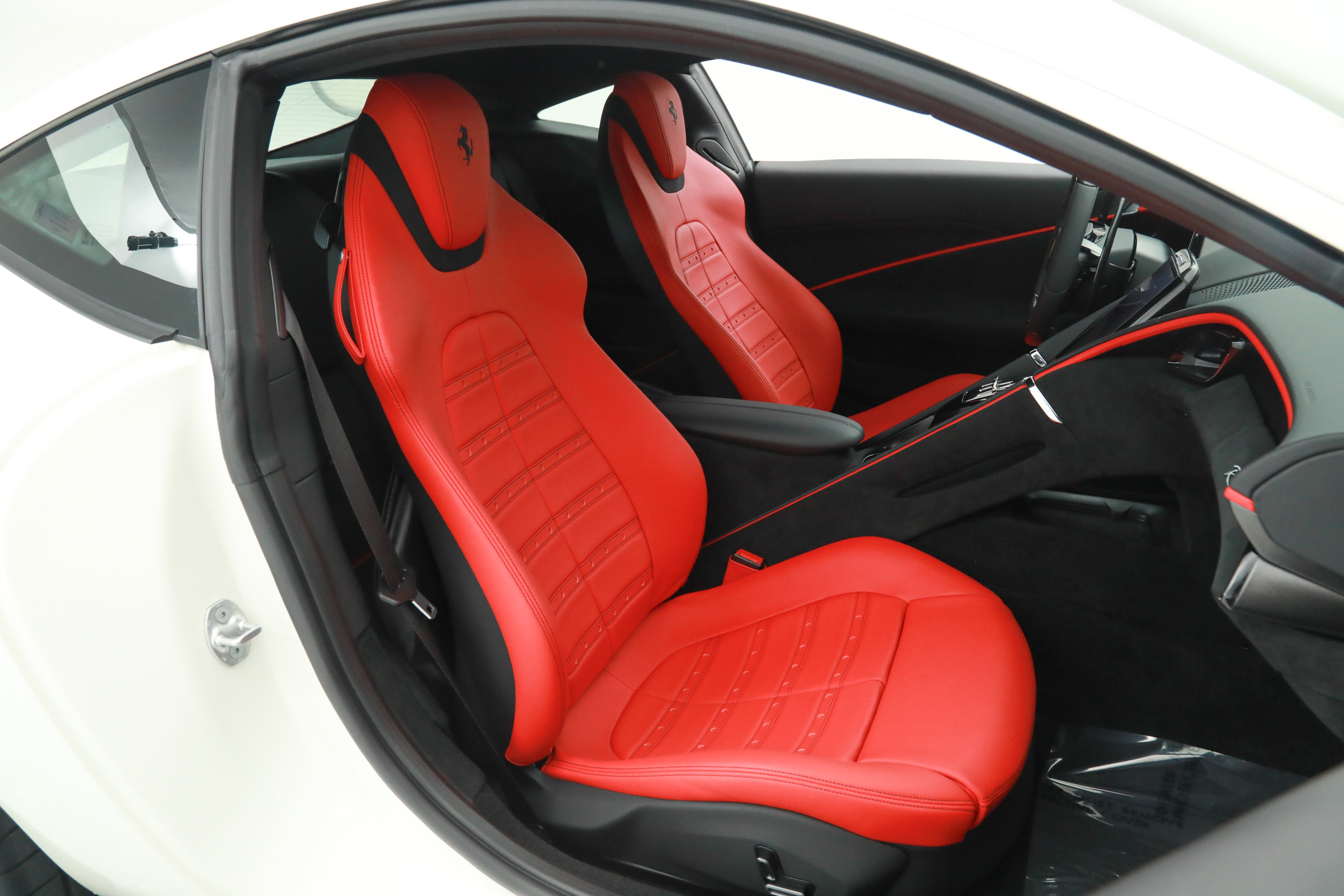 Certified 2024 Ferrari Roma RWD image 21