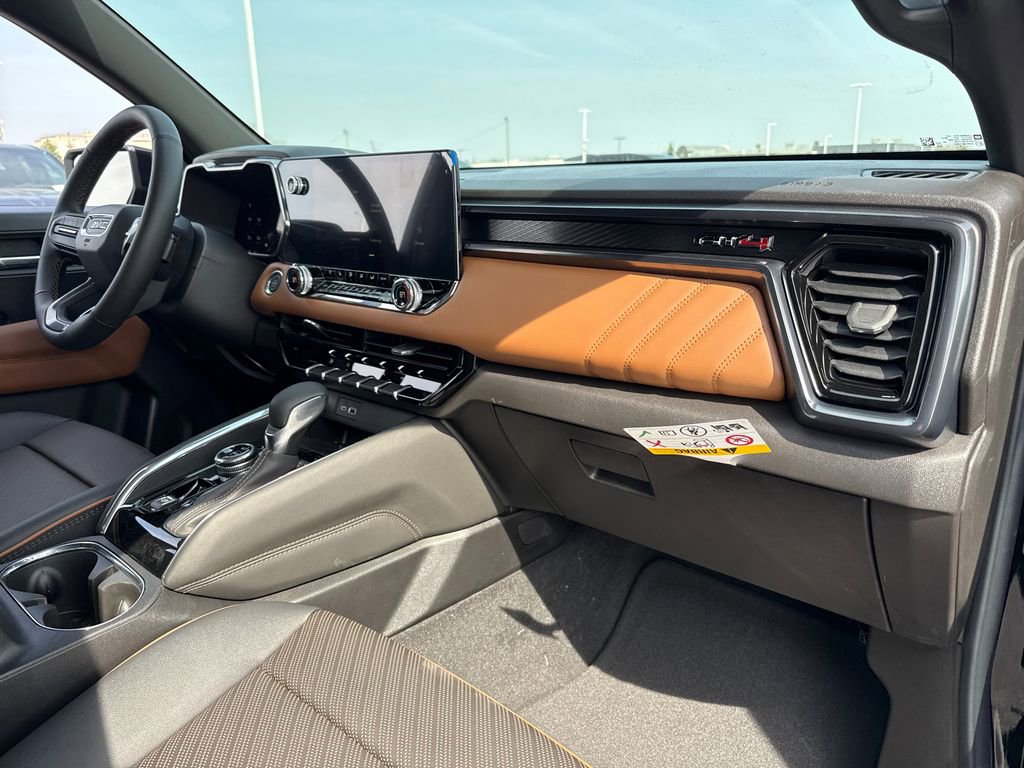 New 2026 GMC Canyon AT4 w/ AT4 Premium Package image 40
