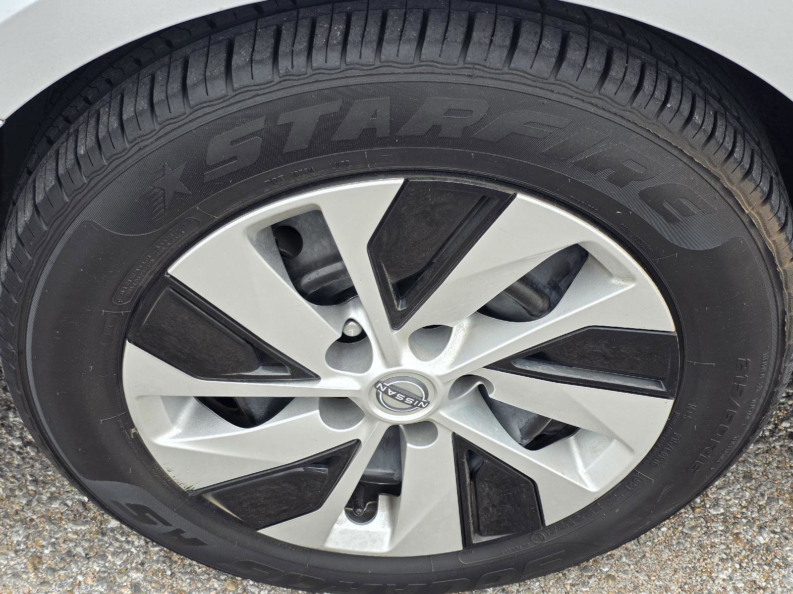 Used 2024 Nissan Altima 2.5 S image 37