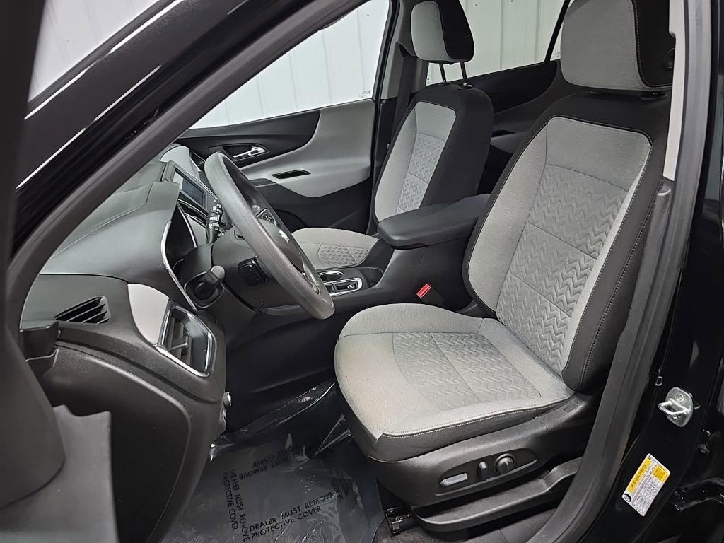 Used 2023 Chevrolet Equinox LS w/ LS Convenience Package image 30