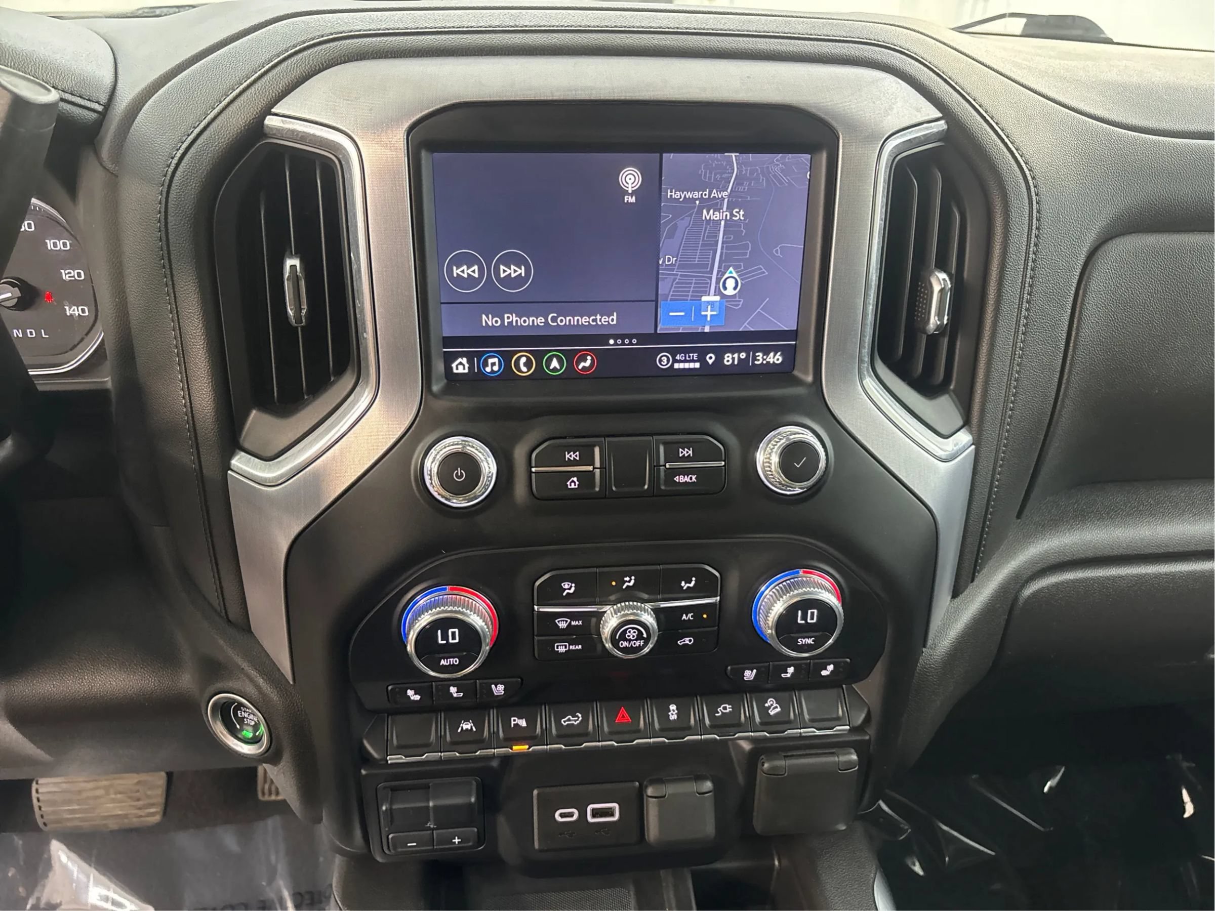 Used 2022 GMC Sierra 1500 SLT w/ SLT Premium Plus Package AWD/4WD image 19