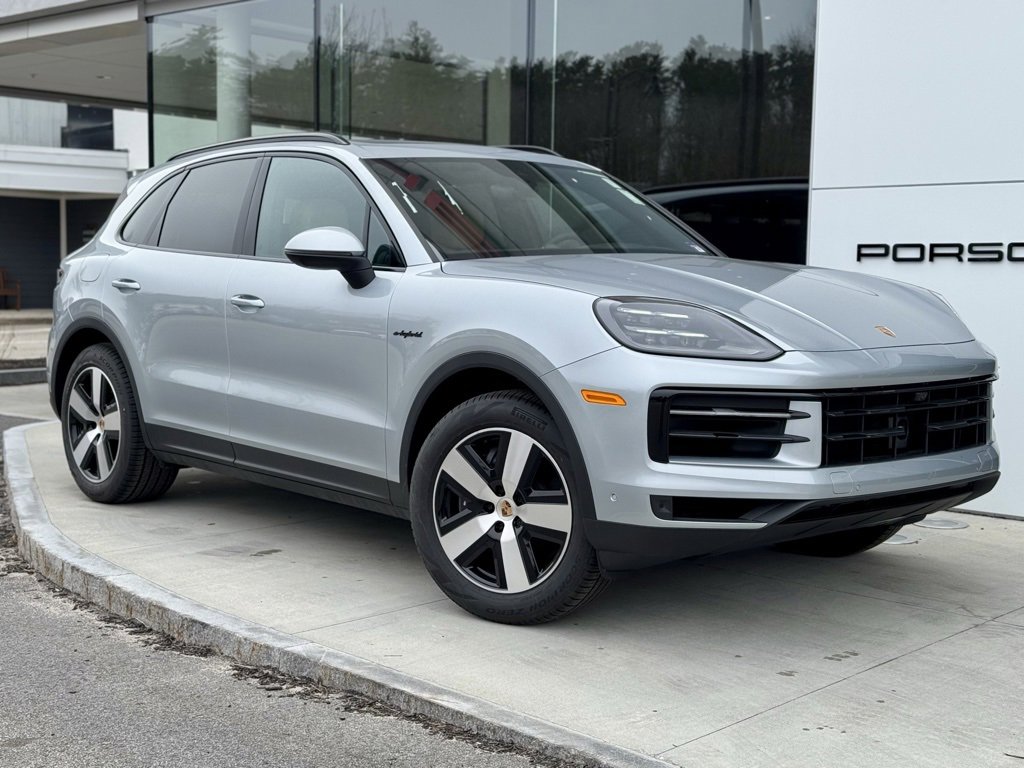 New 2025 Porsche Cayenne E-Hybrid image 9