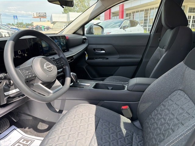 New 2026 Nissan Kicks SV image 9