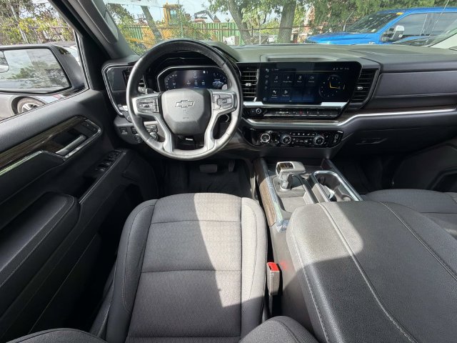 Certified 2023 Chevrolet Silverado 1500 RST AWD/4WD image 28