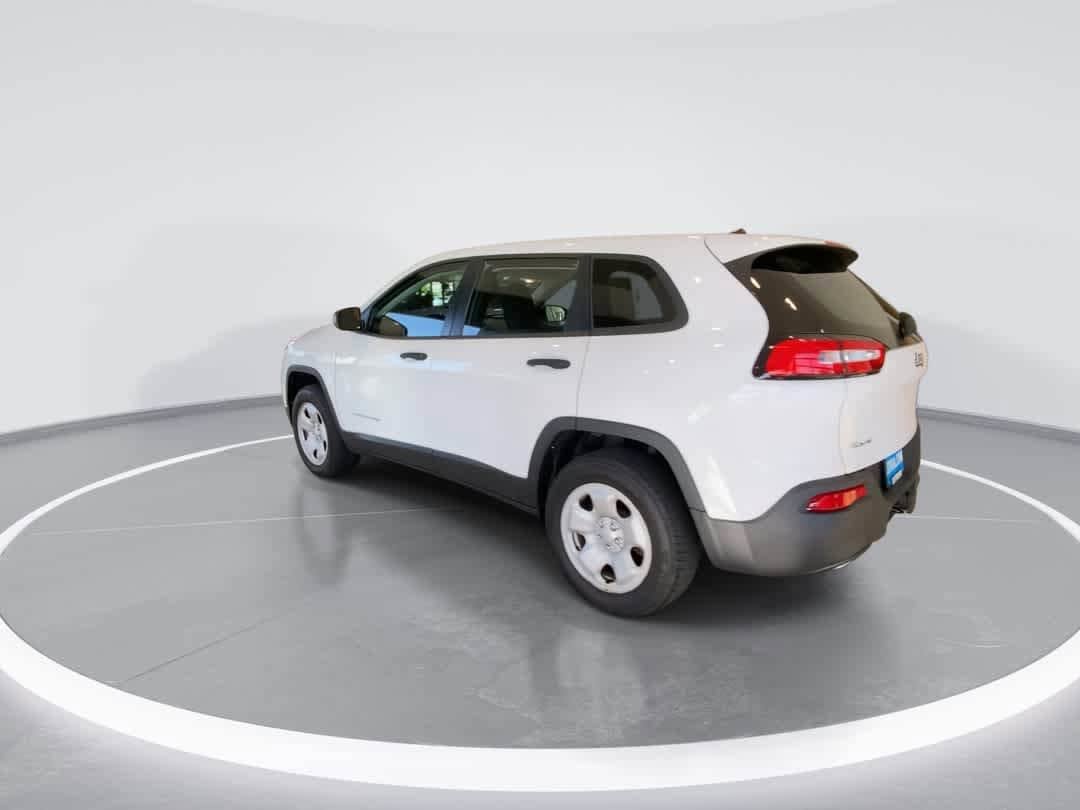 Used 2017 Jeep Cherokee Sport w/ Trailer Tow Group image 6