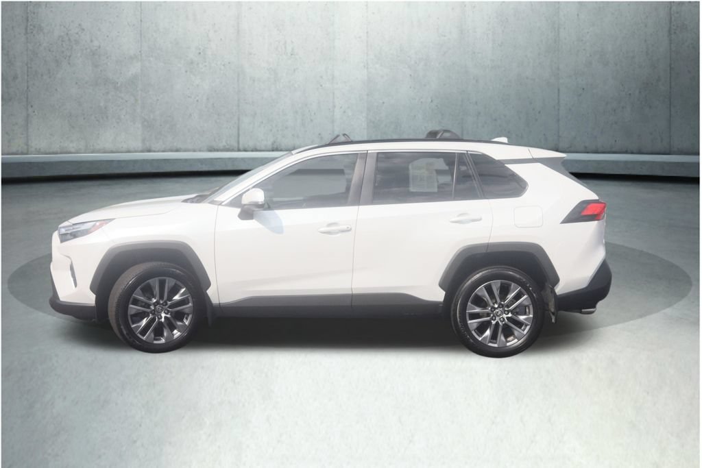 Used 2024 Toyota RAV4 XLE Premium FWD image 29
