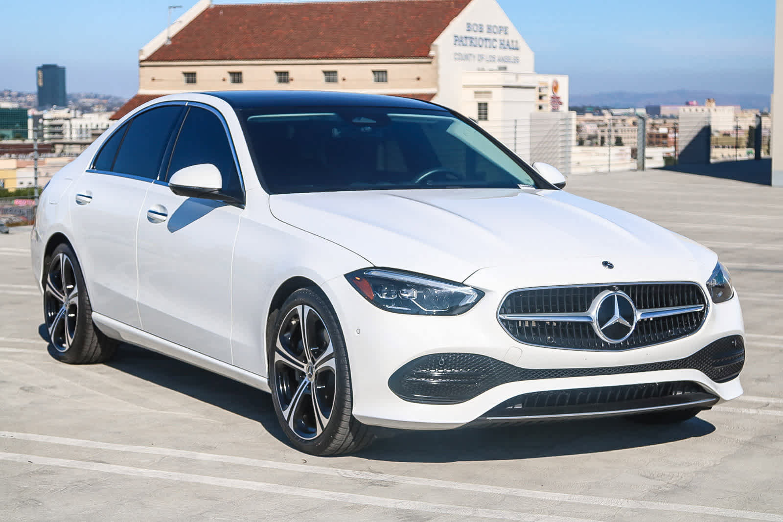 Used 2023 Mercedes-Benz C 300 Sedan image 3