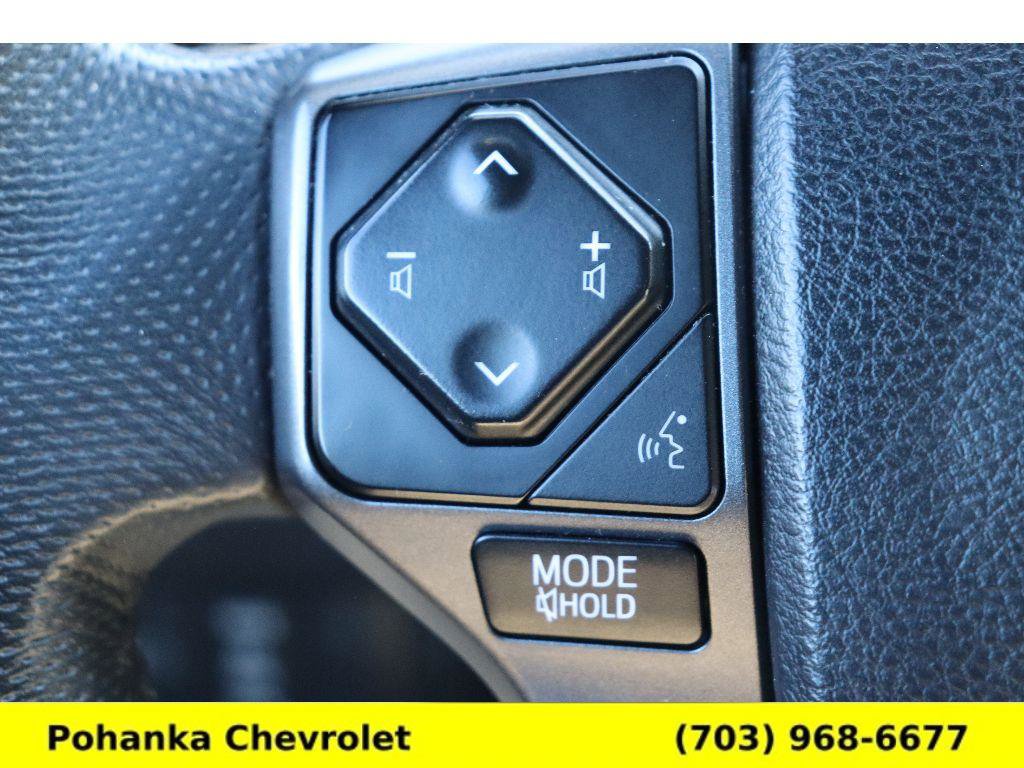 Used 2022 Toyota Tacoma TRD Sport image 12