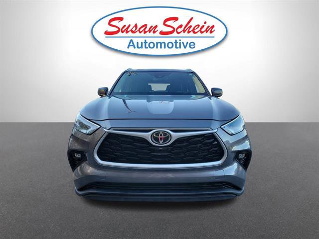 Used 2022 Toyota Highlander XLE image 21