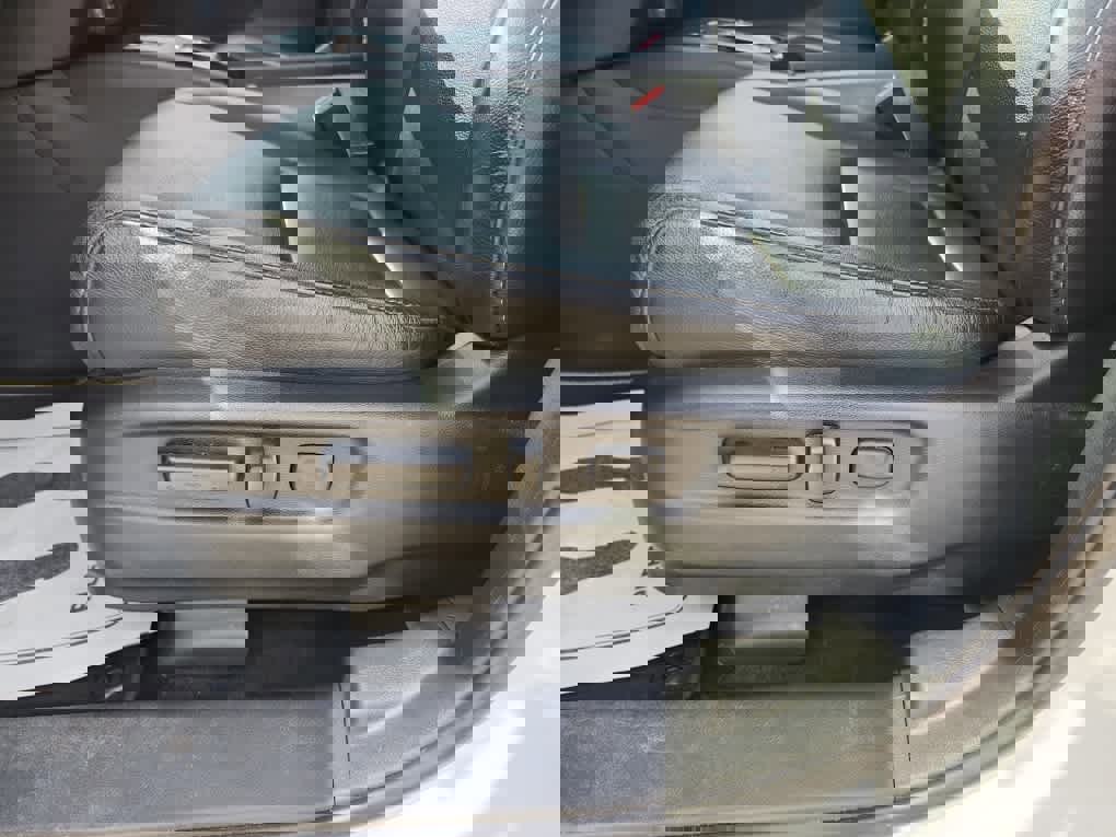 Used 2022 Honda Pilot Touring image 25