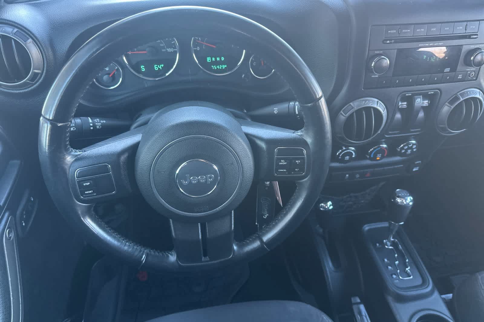 Used 2018 Jeep Wrangler Sport AWD/4WD image 14