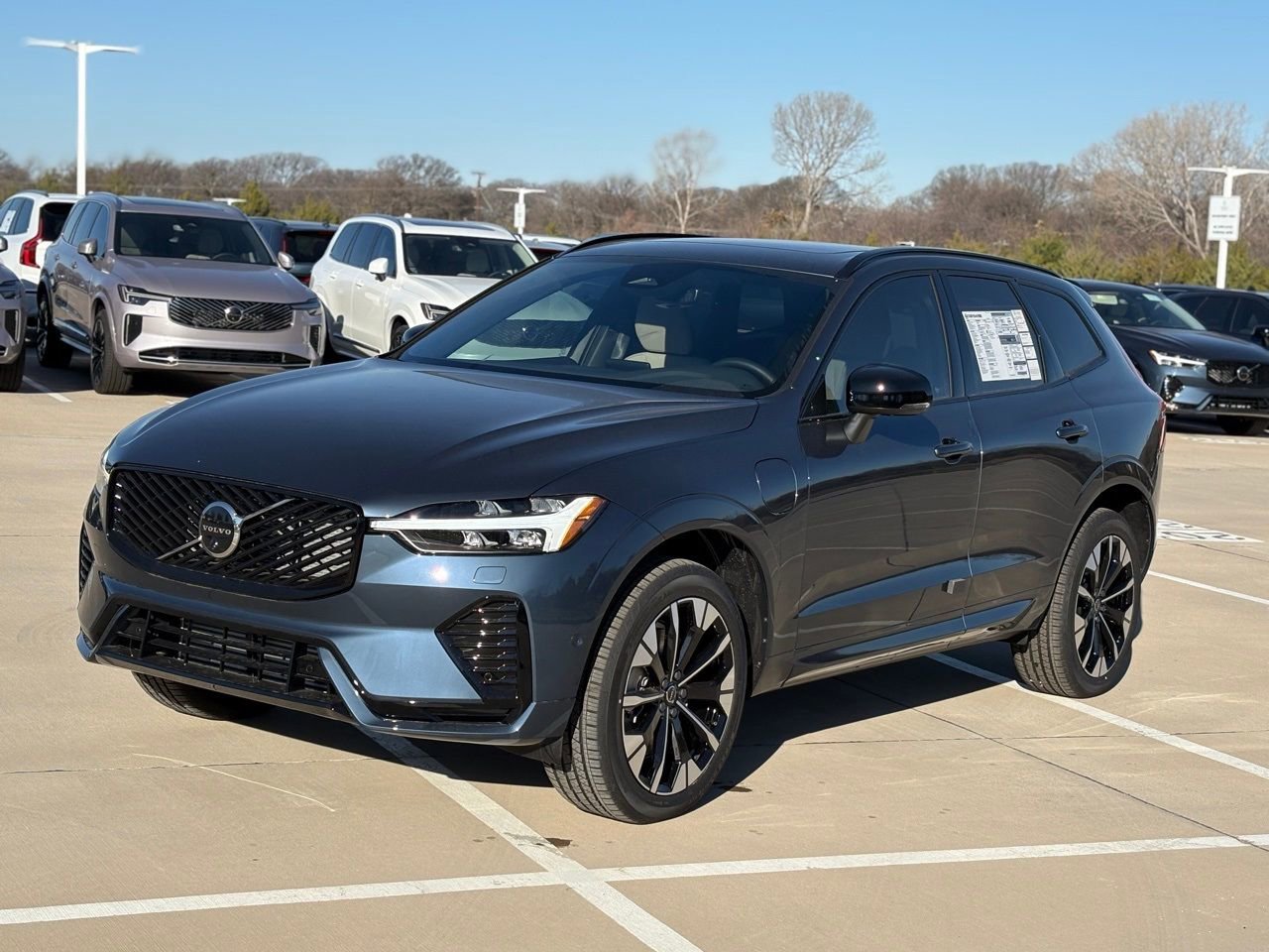 New 2026 Volvo XC60 T8 Plus w/ Protection Package Premier image 3