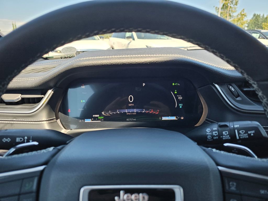 Used 2024 Jeep Grand Cherokee Limited 4xe image 26