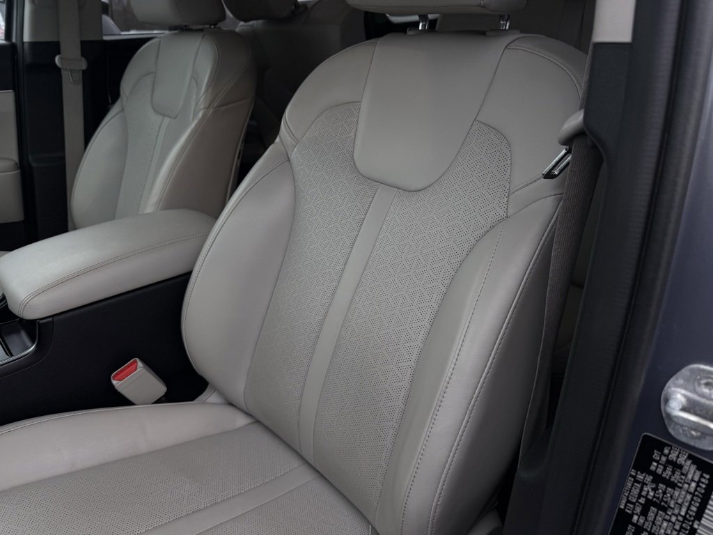 Certified 2021 Kia Sorento S image 24