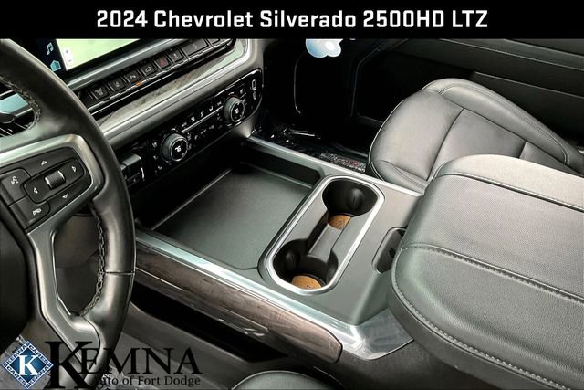 Used 2024 Chevrolet Silverado 2500 LTZ w/ LTZ Premium Package image 23