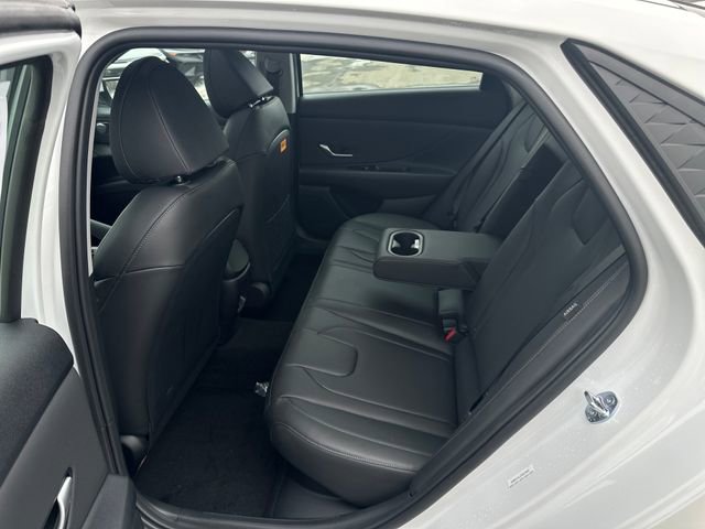 New 2026 Hyundai Elantra Limited image 21