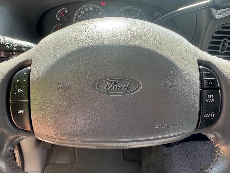 Used 2002 Ford F150 XL RWD image 13