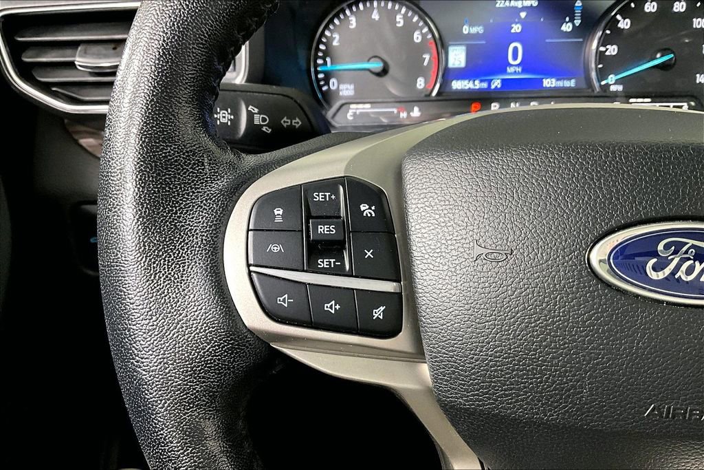 Used 2021 Ford Explorer Limited w/ Equipment Group 301A image 18