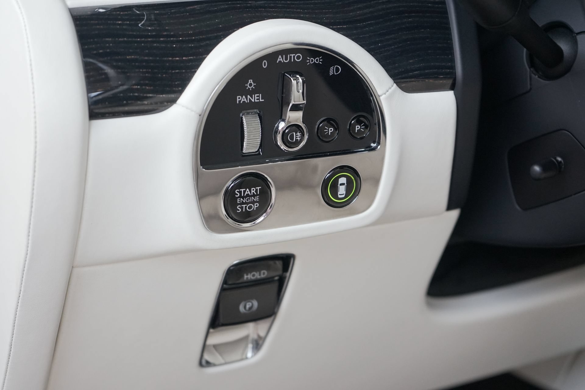 Used 2021 Rolls-Royce Ghost AWD/4WD image 24