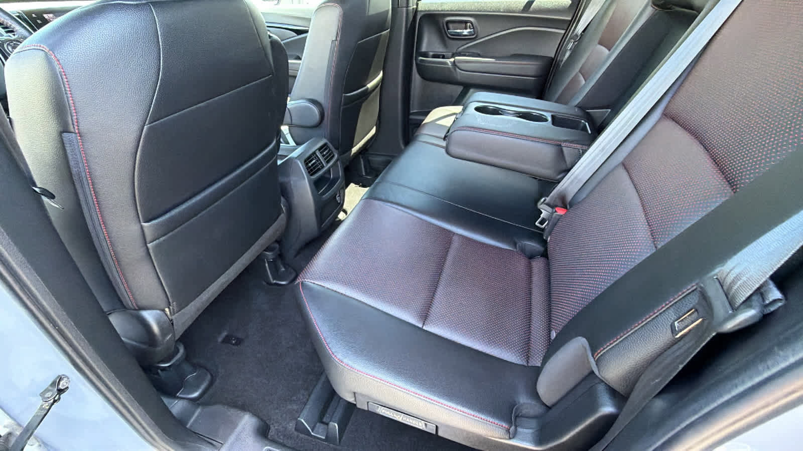 Used 2022 Honda Ridgeline Black Edition image 24