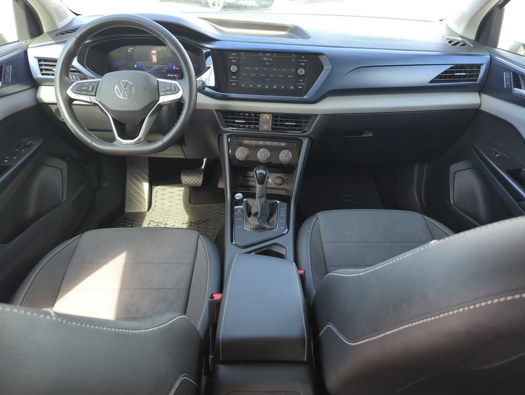 Certified 2023 Volkswagen Taos SE w/ Panoramic Sunroof Package FWD image 15