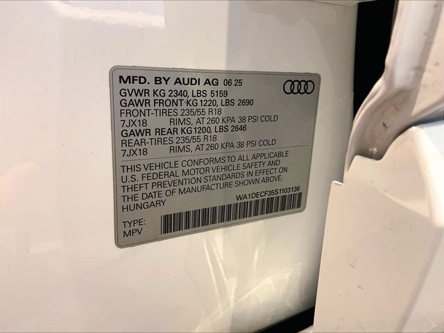 Used 2025 Audi Q3 2.0T Premium w/ Convenience Package AWD/4WD image 32