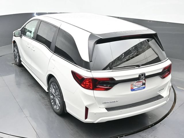 New 2026 Honda Odyssey Touring image 30