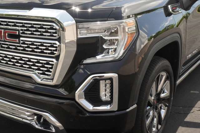 Used 2020 GMC Sierra 1500 Denali w/ Technology Package AWD/4WD image 34