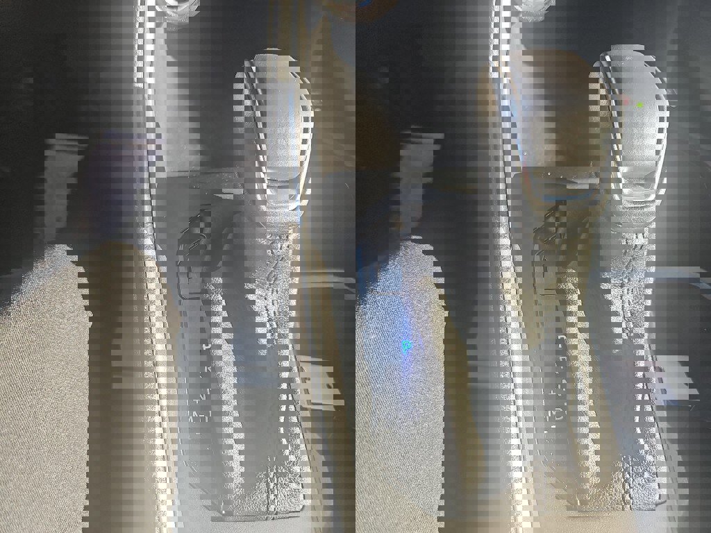 Used 2024 Toyota Grand Highlander XLE image 17