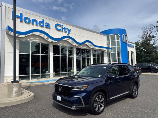 Used 2024 Honda Pilot Elite image 2