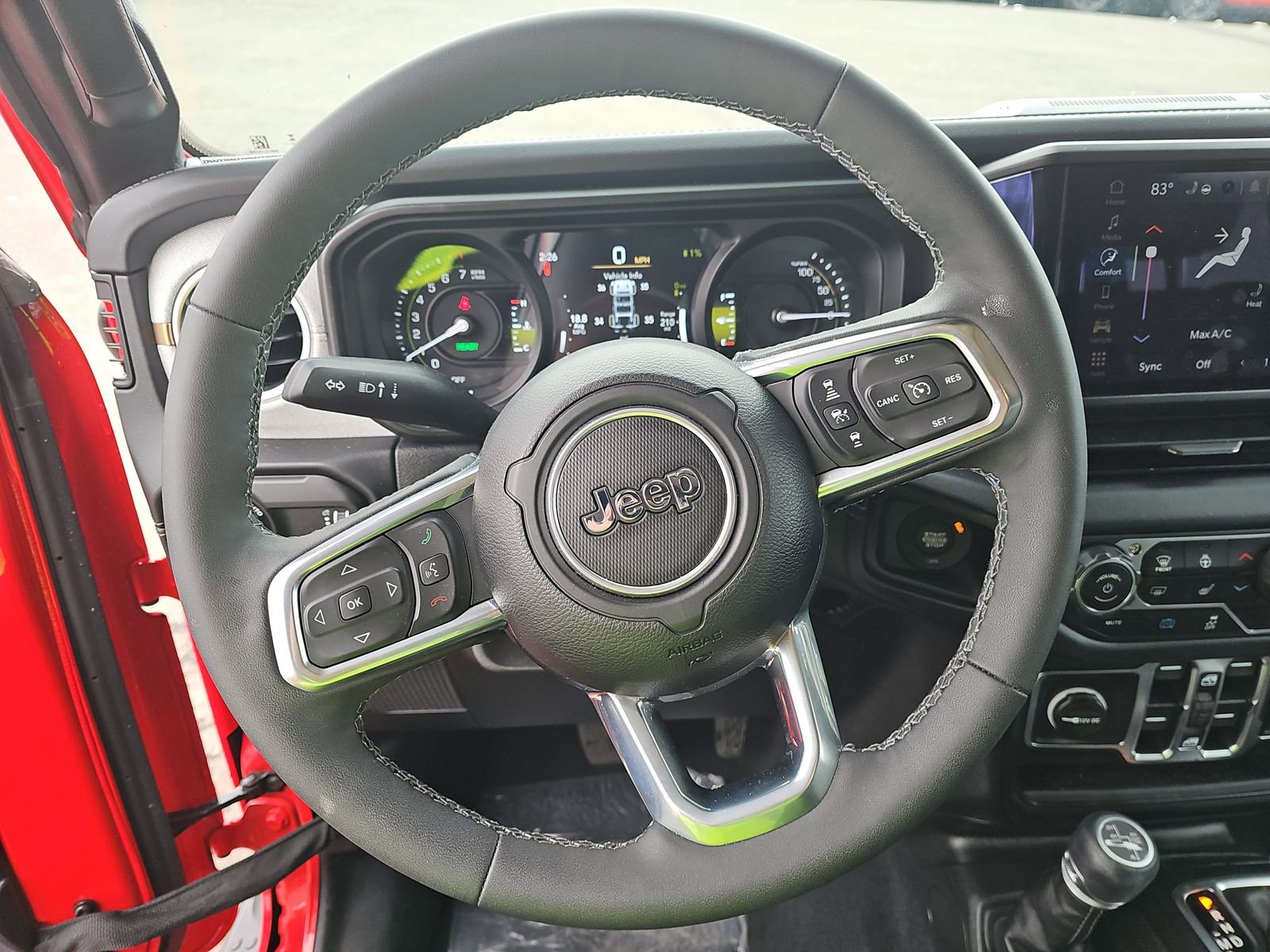 Used 2025 Jeep Wrangler Unlimited Sahara AWD/4WD image 10