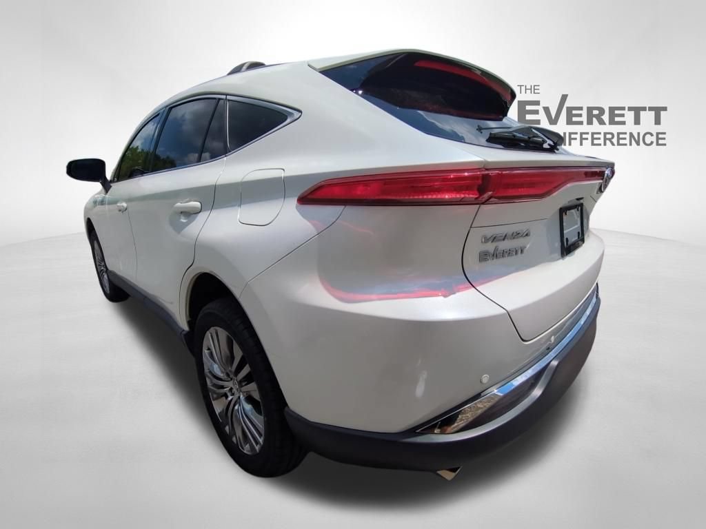 Used 2021 Toyota Venza Limited AWD/4WD image 6