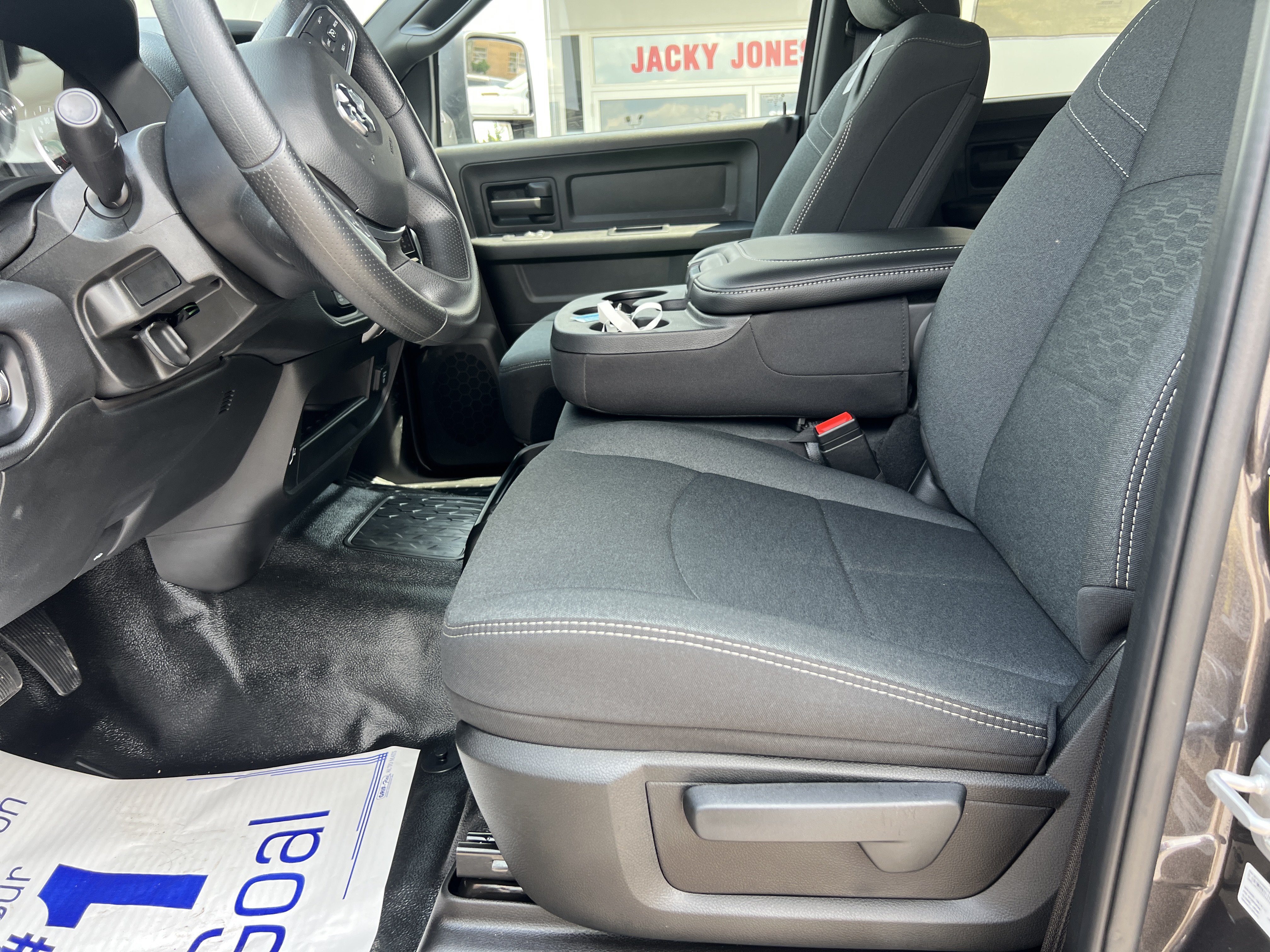Used 2025 RAM 5500 Tradesman AWD/4WD image 16