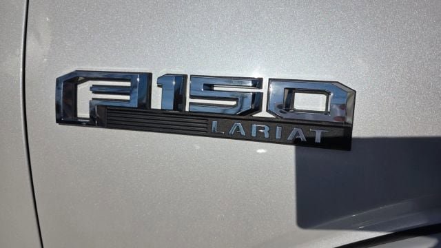 Used 2016 Ford F150 Lariat AWD/4WD image 16