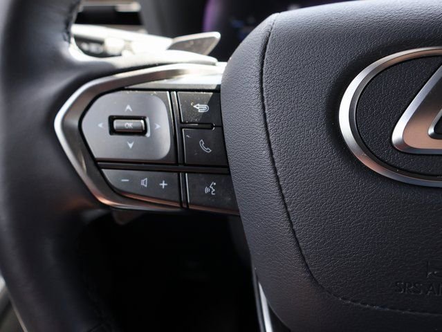 Used 2024 Lexus GX 550 w/ Accessory Package (2T) AWD/4WD image 38