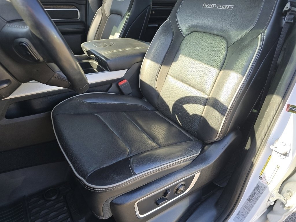Used 2019 RAM 1500 Laramie image 30