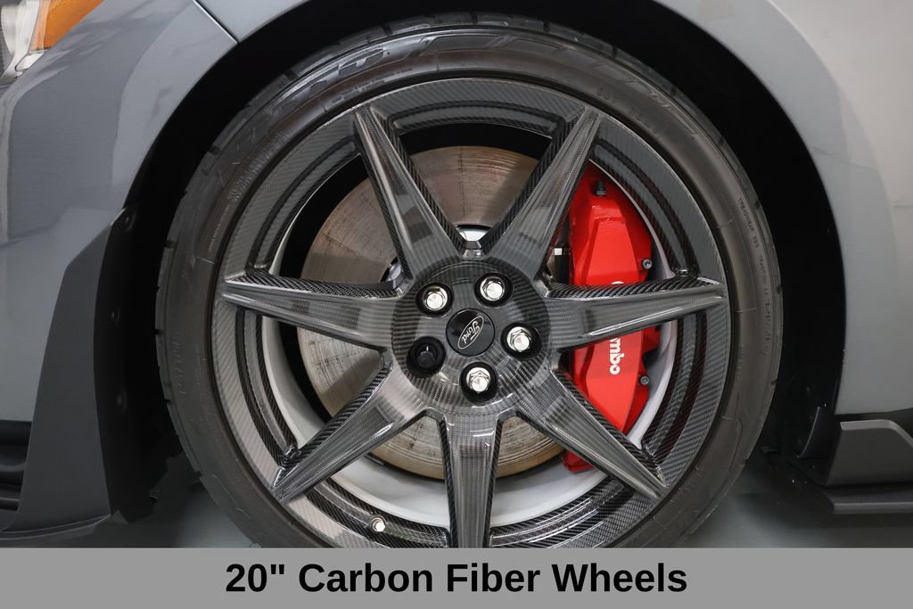 Used 2022 Ford Mustang Shelby GT500 w/ Carbon Fiber Track Pack RWD image 45