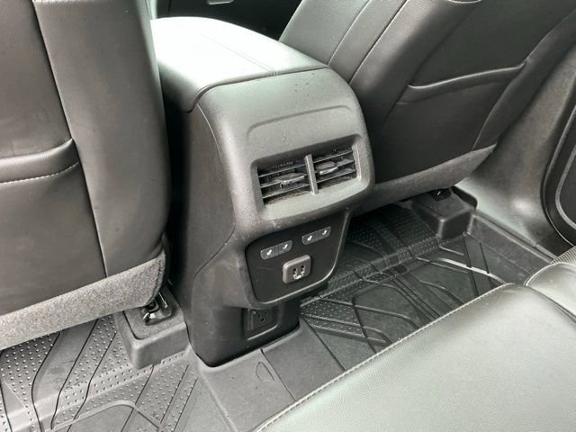 Used 2022 Chevrolet Equinox Premier image 40